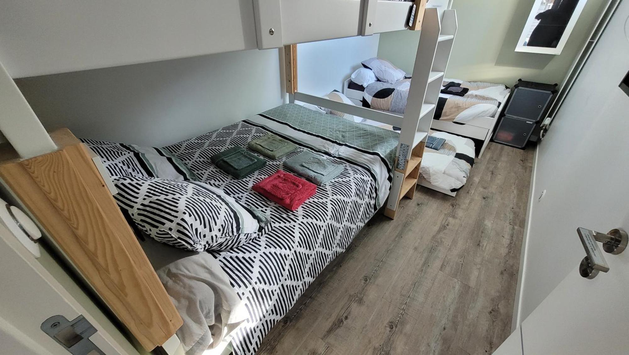 Update Location Lanester Buitenkant foto